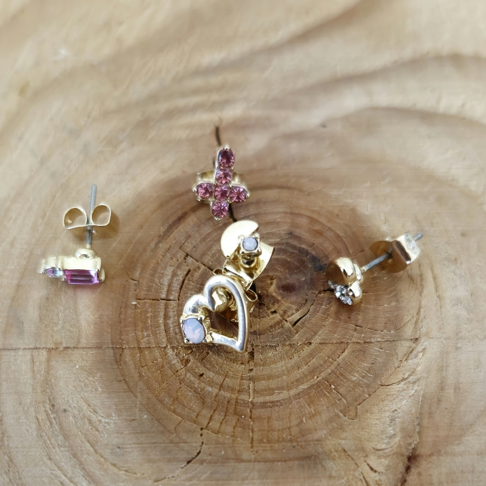 Free People Rosette Stud Earring Pack of 5 earrings - Picture 6 of 6